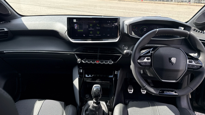 Peugeot 208 1.2 PureTech 100 GT 5dr Petrol Hatchback - Image 10